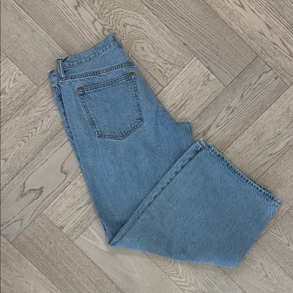 Abercrombie Ultra Loose Low Rise 23 Short